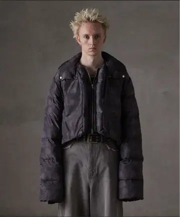 GRANCY 다운 자켓 [ 완판템 ] M 사이즈