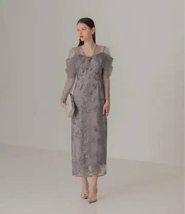 [ LEJA ] 튤 롱 슬리브 리프 I 라인 드레스 원피스 그레이