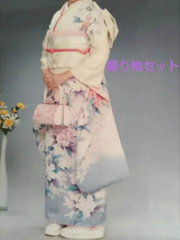 후리소데 세트 순수 실크 화이트와 연보라 핑크 꽃무늬 사가비
