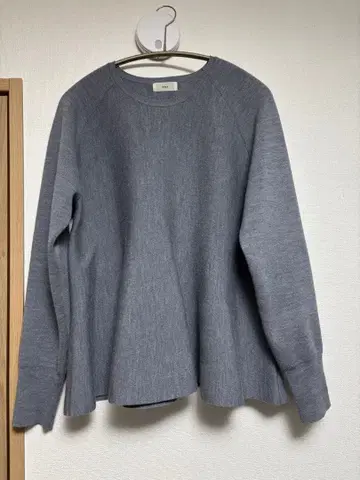 IENA 슈퍼 파인 스무스 플레어 풀오버