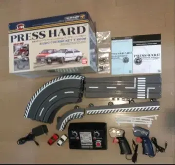 반다이 프레스하드 슬롯카 세트 도요타 AE86 T.6000