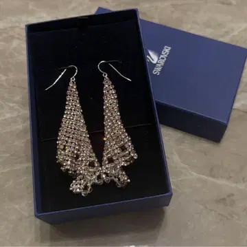 SWAROVSKI fit 귀걸이 핑크 롱