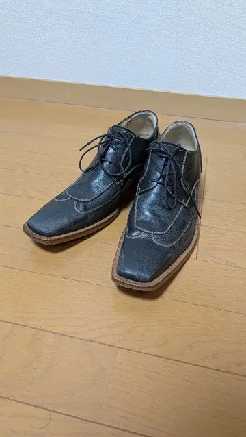 토네이도 마트 ( TORNADOMART ) 가죽 신발 26cm