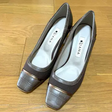 [ 새상품급 ] DAIANA 스퀘어토 펌프스 21.5cm 브라운 올리브