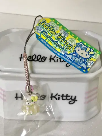 헬로키티 Hello Kitty 플라워 엔젤 족쇄 스트랩