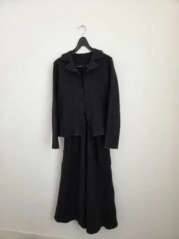 JURGEN LEHL 셋업 (압축 울)