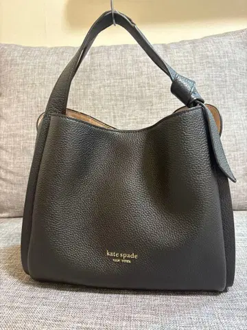 kate spade 블랙 가죽 핸드백