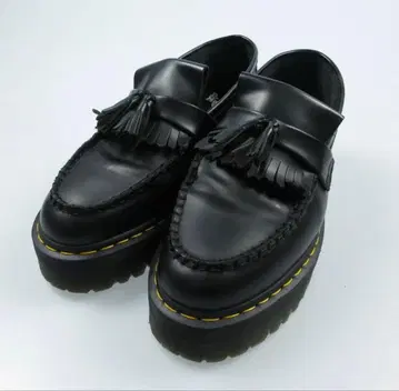 Dr.Martins ADRIAN QUAD UK9 태슬 로퍼 통굽