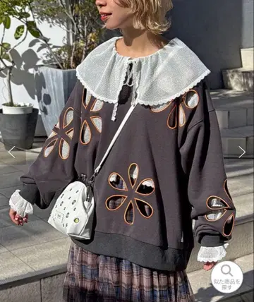 CIAOPANIC 플라워 컷 아웃 오버 맨투맨