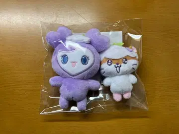 TWICE 산리오 백참 사나