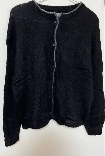 오로네 푸프리에 가디건 새상품 미착용