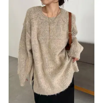 새상품 사이드 슬릿 샤기 풀오버 샤기 니트 베이지 울 혼방