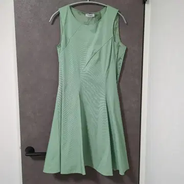 MAX&Co. 민트 그린 A라인 드레스