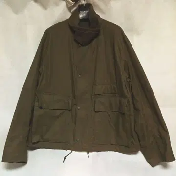 UNIQLO U 유틸리티 숏 블루종 카키