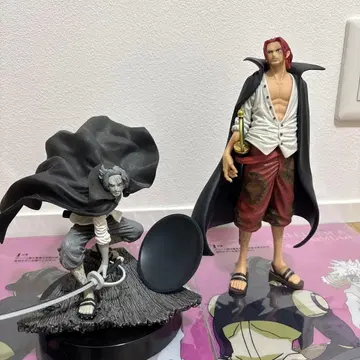 샹크스 피규어 세트