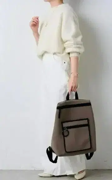 PAPILLONNER [ A4 대응/경량 ] WETLINE 백팩