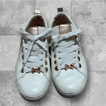 tedbaker 테드베이커 스니커즈 22cm