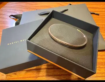 (박스 있음) DW 다니엘 웰링턴 뱅글 로즈 골드 S (핑크 골드)