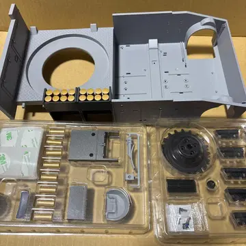 아셰트 주간 걸즈 & 판처 4호 전차 H형 (D형 개조) 결함 부품