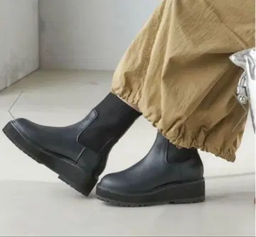 시착만 한 상품 SHIPS 통굽 니트 부츠 블랙 37 24cm