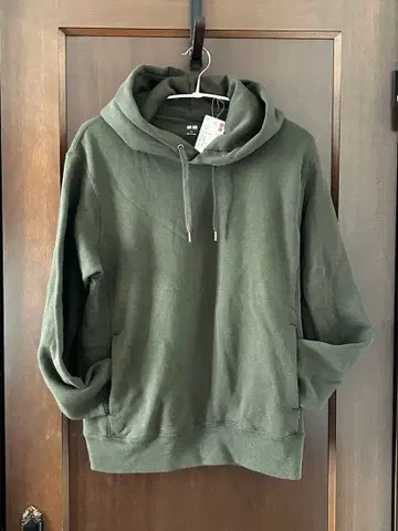 미사용 새상품 다크 그린 후드티 S 사이즈 여성용 M 사이즈 상당