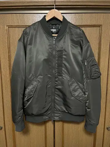 UNIQLO MA-1 질 샌더 콜라보 카키 XL