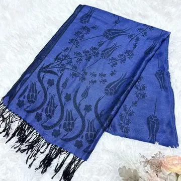 새상품급 대형 스톨 숄 실크 혼방 캐시미어 혼방 꽃무늬 블루 고급 깔끔한