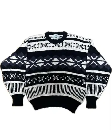 NORTHWEST TERRITORY 니트 M