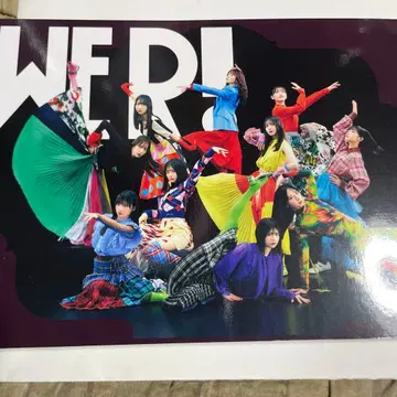 히나타자카46전 [ WE R! ] 의 도록입니다.