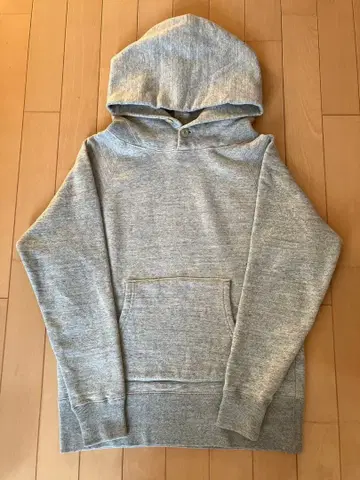 그레이 후드 부착 후드티 버튼 부착