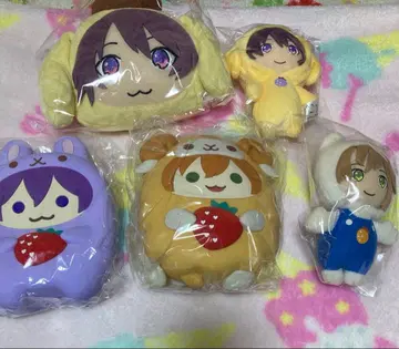 스토푸리 나나모리. 젤 산리오 봉제 인형