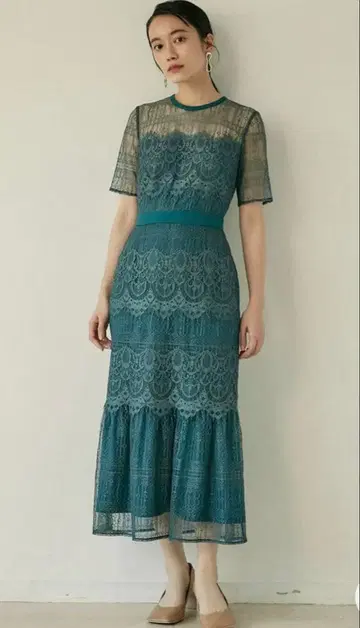 LAGUNAMOON LADY 밑단 플레어 레이스 원피스