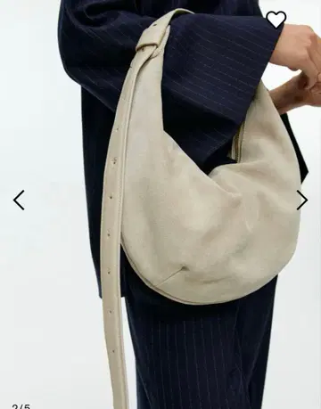 ARKET 미드 사이즈 커브드 숄더백 핸드백 베이지