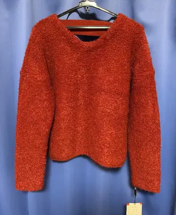 더블 스탠다드 클로징 스웨터