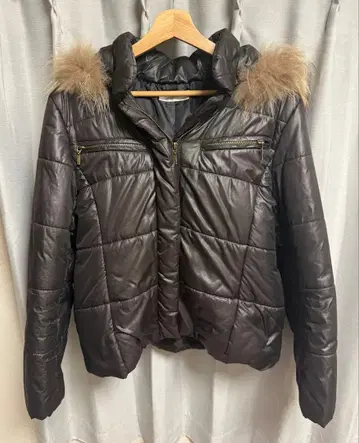 퍼 후드 다운 자켓 블랙 y2k 헤이세이 갸루 남자 시크 스타일 광택