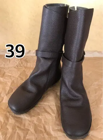 새상품급 KOOS 코스 미디엄 부츠 리사 39 브라운