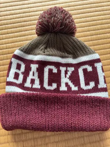 BackChannel 폼폼 포함 니트 모자
