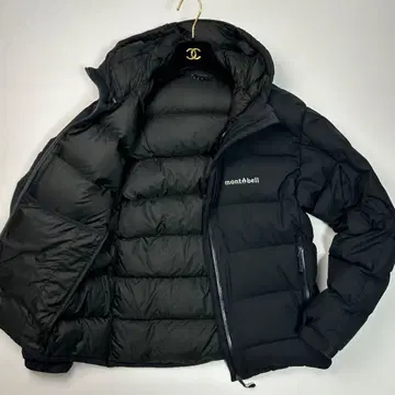 새상품급 mont-bell 몽벨 퍼마프로스트 라이트 다운 파카 블랙