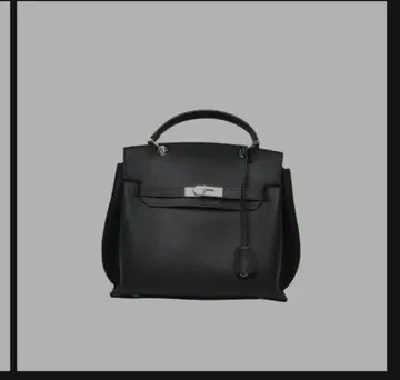 블랙 가죽 숄더백