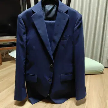 UNIVERSAL LANGUAGE 네이비 수트 울 혼방