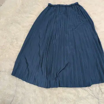 다크 블루 플리츠 스커트 사이즈 38
