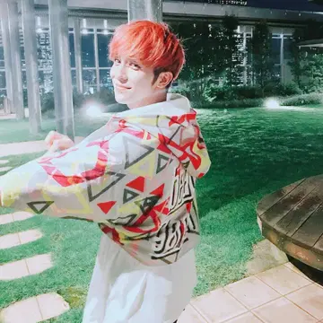 THEBEATGARDEN 후드 부착 타월