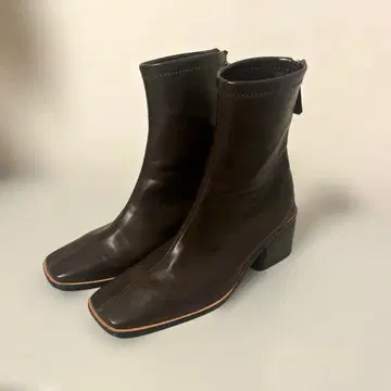 Mazell 마젤 스퀘어토 백지퍼 숏 부츠 24.0cm