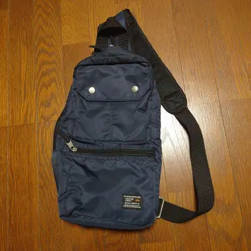 ALPHA INDUSTRIES 네이비 숄더백