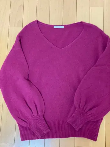 플라주 V넥 캐시미어 혼방 스웨터