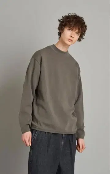 MILANO RIB MOCK NECK KNIT LOOSE