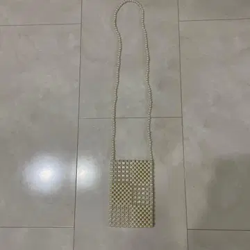 비즈 편직 스마트폰 숄더백