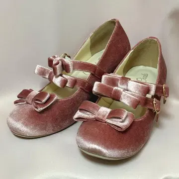 시마무라 미나카타 유이 벨로아 스트랩 리본 펌프스 핑크 신발 하트 버클