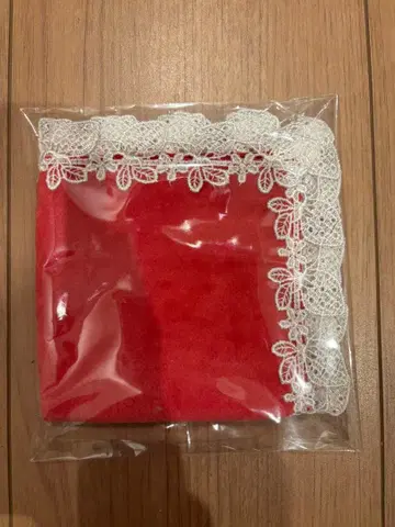 미사용품 치카자와 레이스 손수건 딸기 회전목마 2장 세트