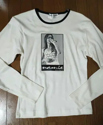 아무로 나미에 롱 T 공식 90's 라이징 프로덕션